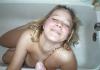 angepisst in der Badewanne angepisst in der Badewanne
